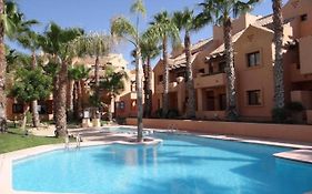 Cozy Seaside Apartment in Los Alcazares
